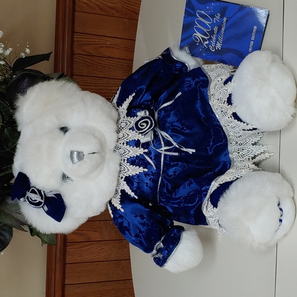 Keepsake 🆕 Vintage Special Limited Edition Millennium Stuffed Animal Toy - Picture 2 of 13